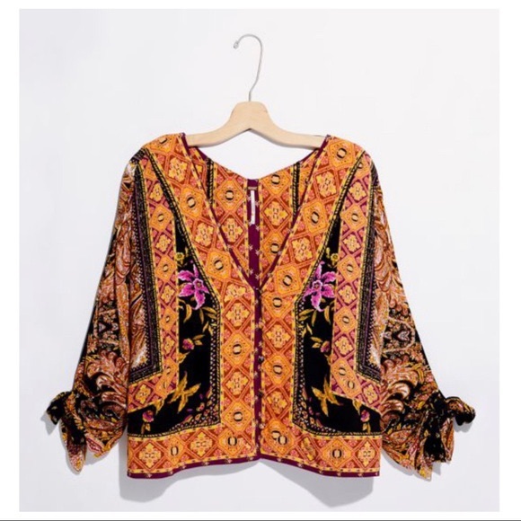 FREE PEOPLE BOHO FLOWY TOP PULLOVER BOHEMIAN PRINT V-NECK BLOUSE A3C - Picture 12 of 16